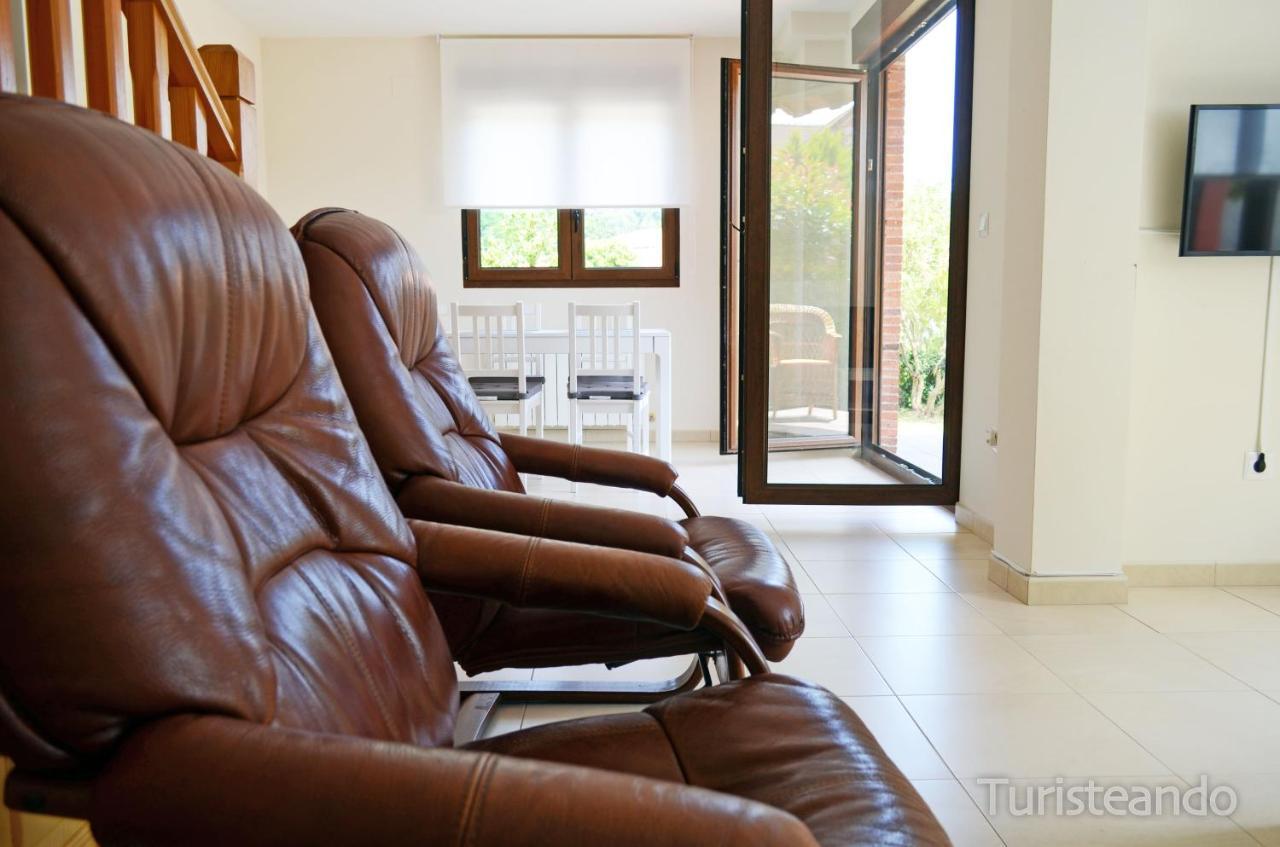 Chalet Tina Mayor: Amplio Jardin Y Tranquilidad Muy Cerca De La Playa Pesues Exterior photo