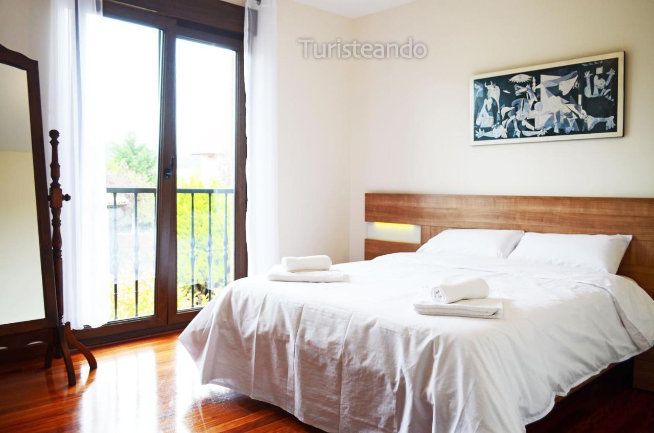 Chalet Tina Mayor: Amplio Jardin Y Tranquilidad Muy Cerca De La Playa Pesues Exterior photo